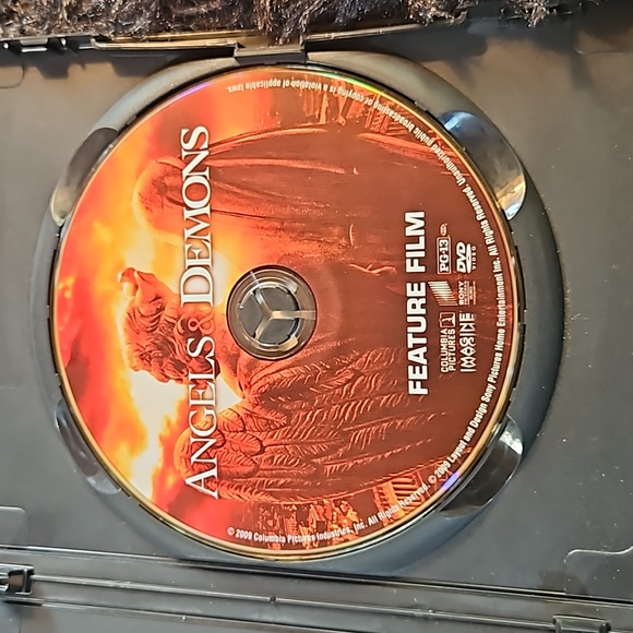 Thrilling DVD Collection - Picture 9 of 10